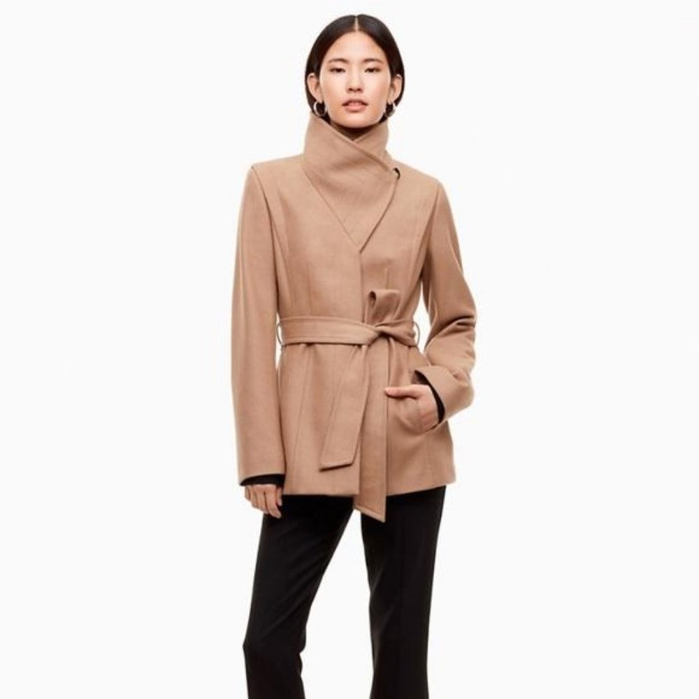 Aritzia Babaton Spencer Coat